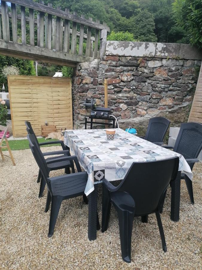 Moulin De Brezal Et Etang A 20 Minute De La Mer Plounéventer エクステリア 写真